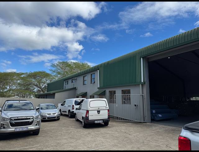 2,522M² FACTORY FOR SALE IN BRIARDENE